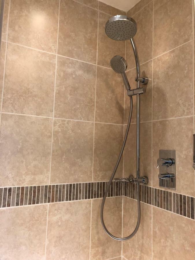 הנסטנטון Burlington House Guest House מראה חיצוני תמונה
