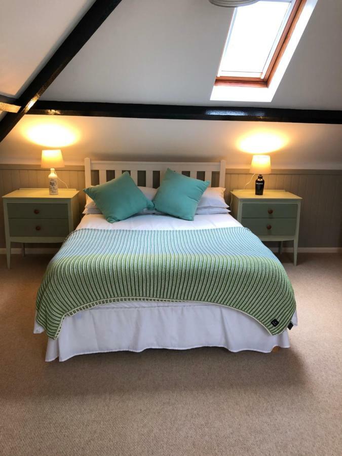 הנסטנטון Burlington House Guest House מראה חיצוני תמונה
