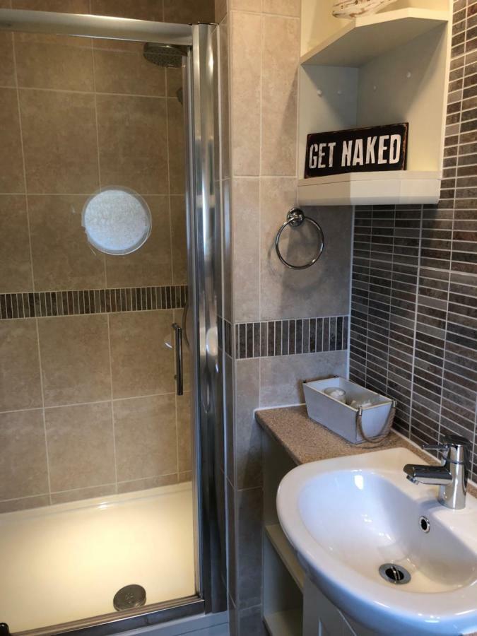 הנסטנטון Burlington House Guest House מראה חיצוני תמונה